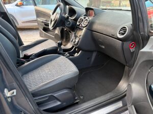 Voiture inondée décembre 2025 après nettoyage et désinfection par Net Auto Vapeur